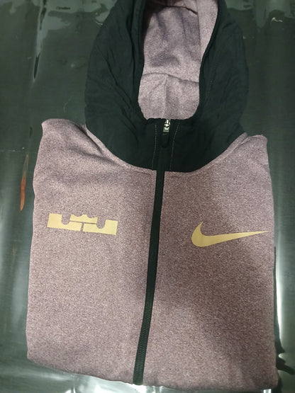 Nike LeBron James "Crown" Performance.