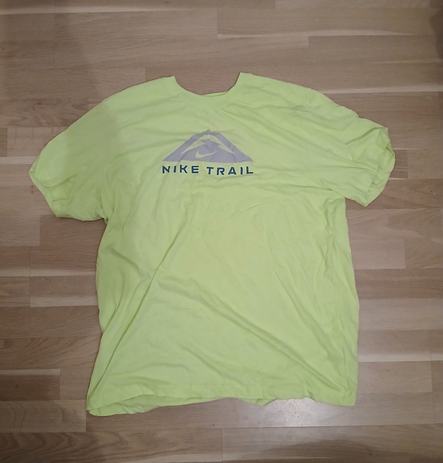 T-shirt Nike Trail
